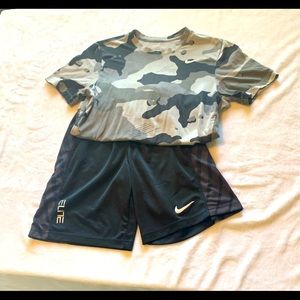 Men’s Nike Shirt & Short Set